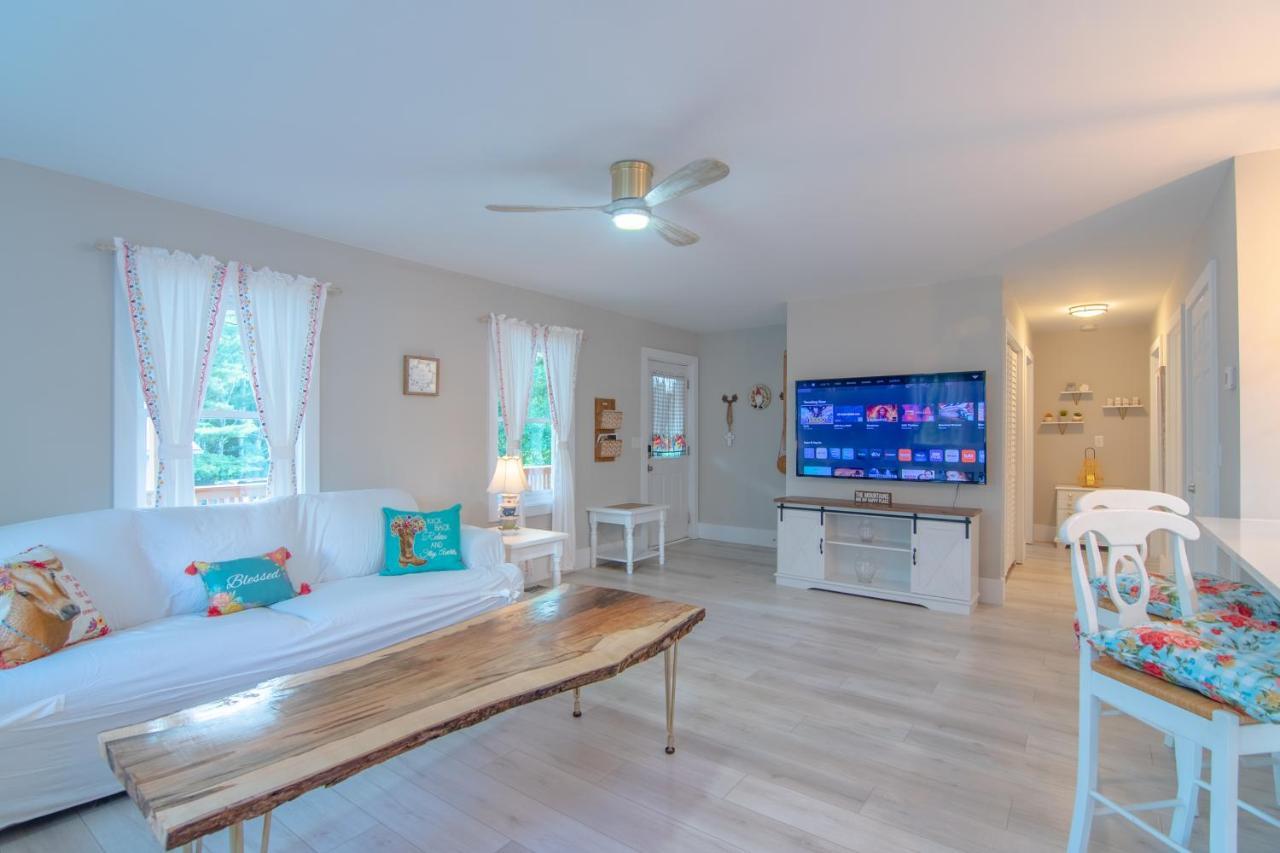Newly Remodeled Luxury Cottage With Mountain Views Sparta Eksteriør bilde