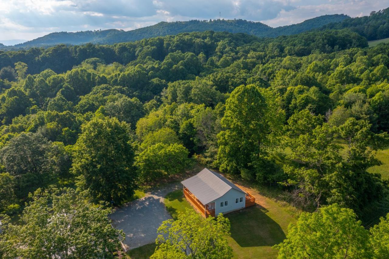 Newly Remodeled Luxury Cottage With Mountain Views Sparta Eksteriør bilde